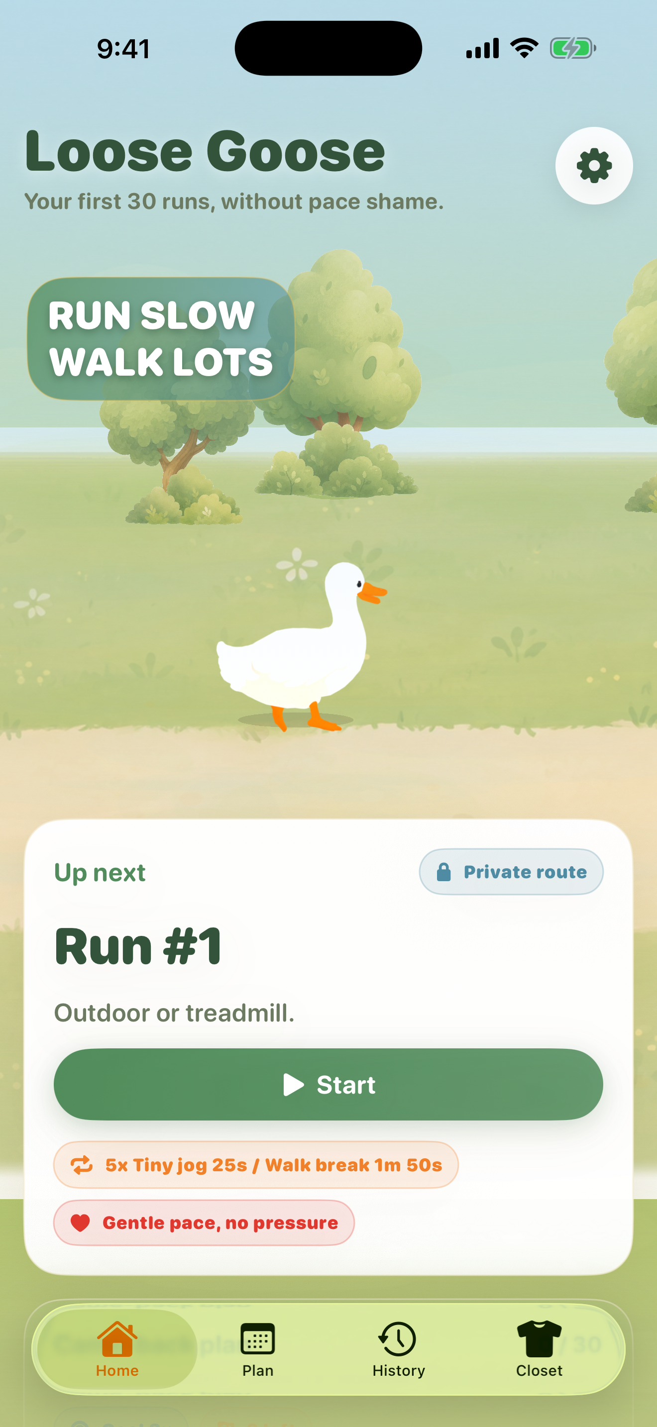 Waddle to Run home screen showing a goose, a tiny run plan, and a start button.